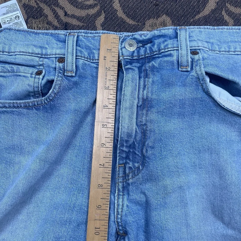 Levi's Jeans 512 Series Men's Size 32x30 Blue Denim Slim Tapered Medium Wash